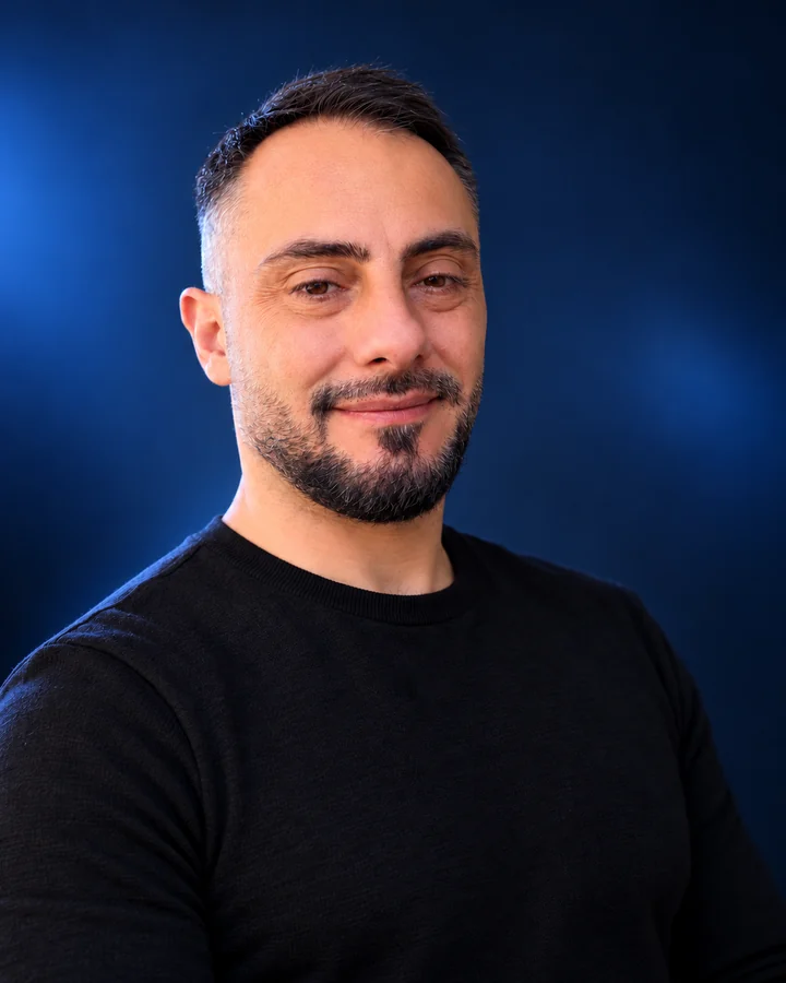 Porträt von Vedat Haxhiaj